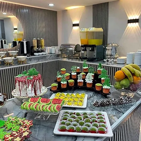 Aksaray Hotel *